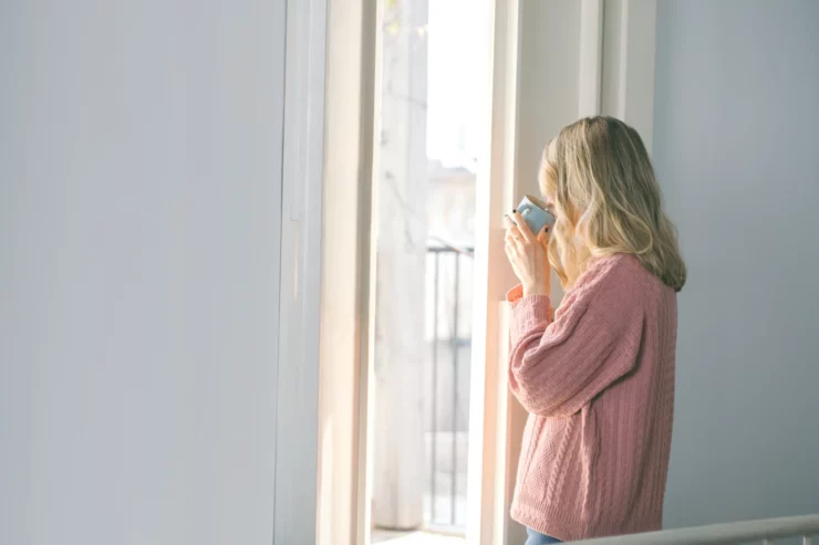 Особенности ухода за осветлёнными волосами.